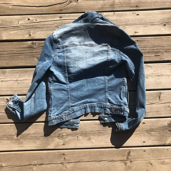 NWT H&M Conscious Denim Jacket - Picture 2 of 4